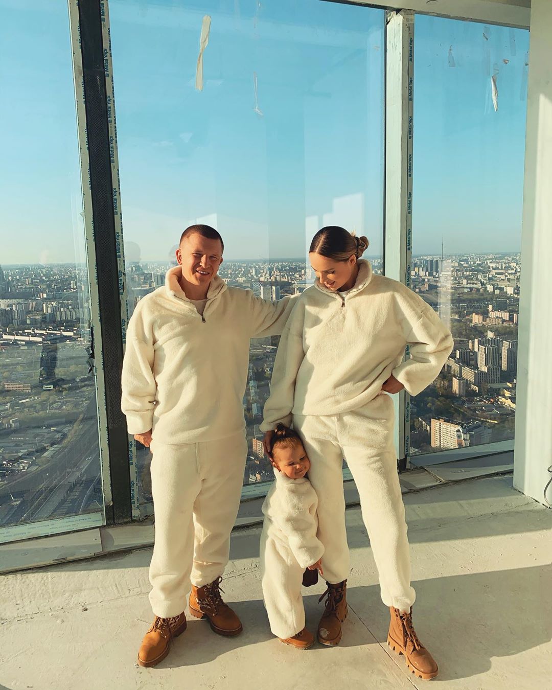 Где ханна и пашу строят дом